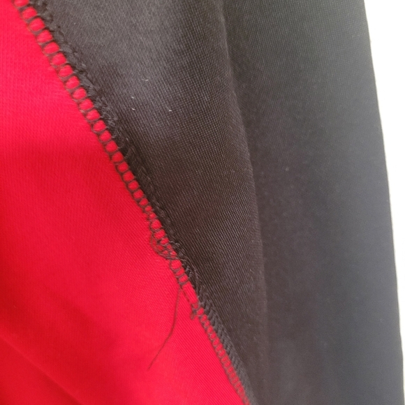 Jordan Red And Black Zip Up Hooded Jacket - Picture 4 of 6